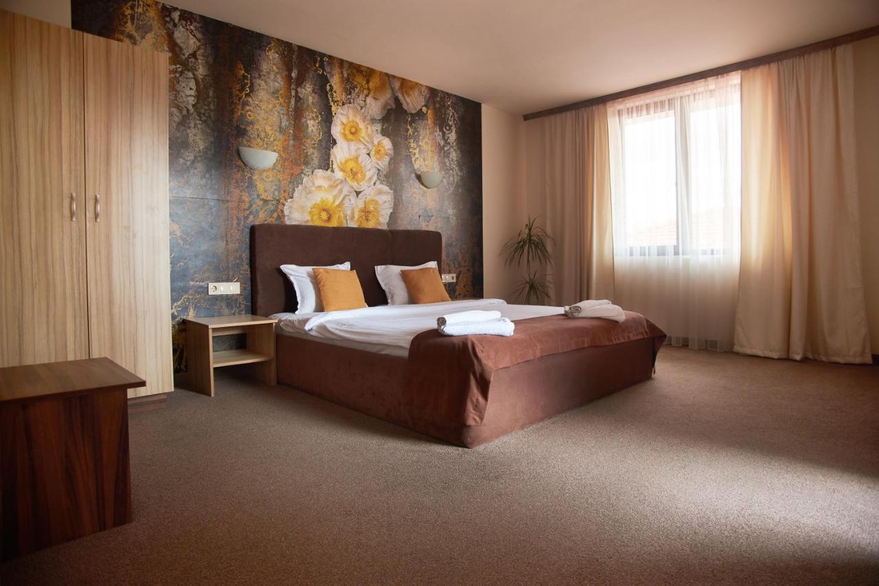 Flamingo Plovdiv Hotel Ngoại thất bức ảnh